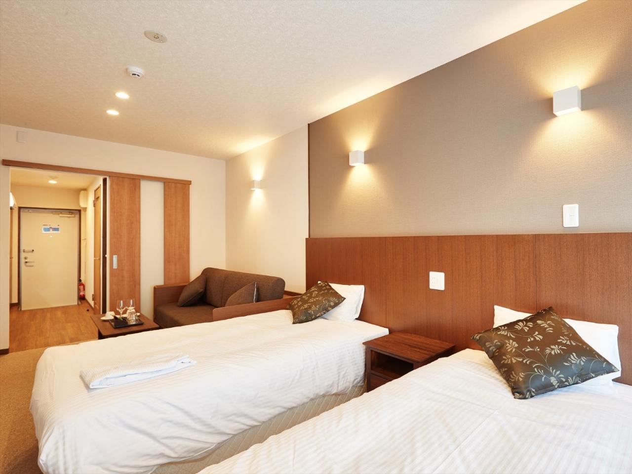 Creass Hotel Tsubogawa Marche Naha Bagian luar foto